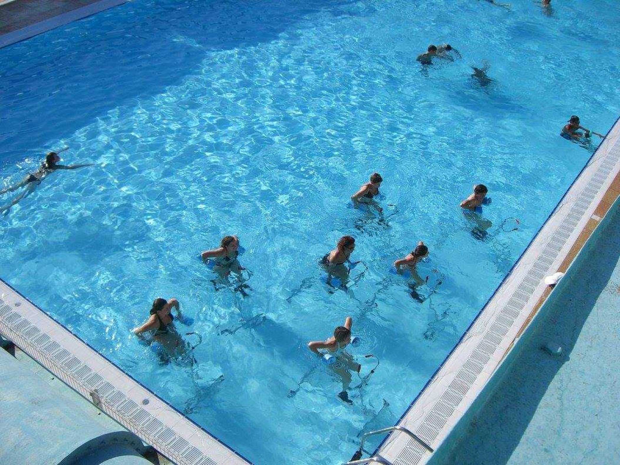 aquabike.jpg -