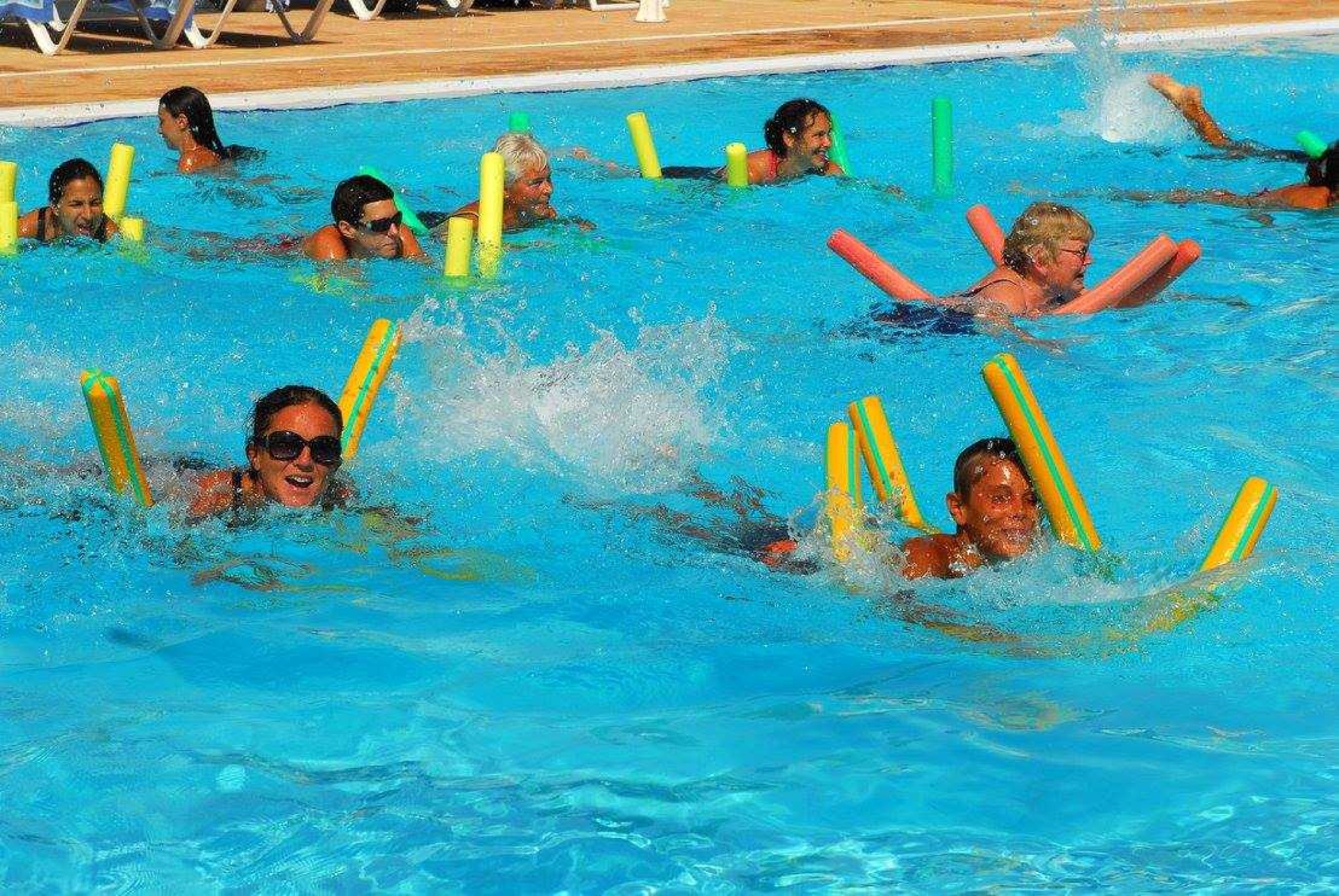 piscine-d-ete-l-aquagym.jpg -